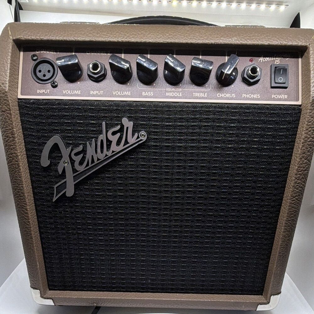 Fender Acoustasonic 15 35W 2-Channel Solid State Combo Amp for Acoustic Guitar